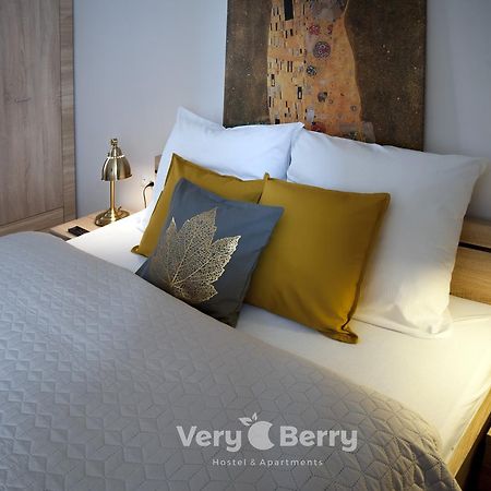 Przestronny Apartament Very Berry W Poznaniu Z Dwiema Sypialniami By Noclegi Renters Dış mekan fotoğraf