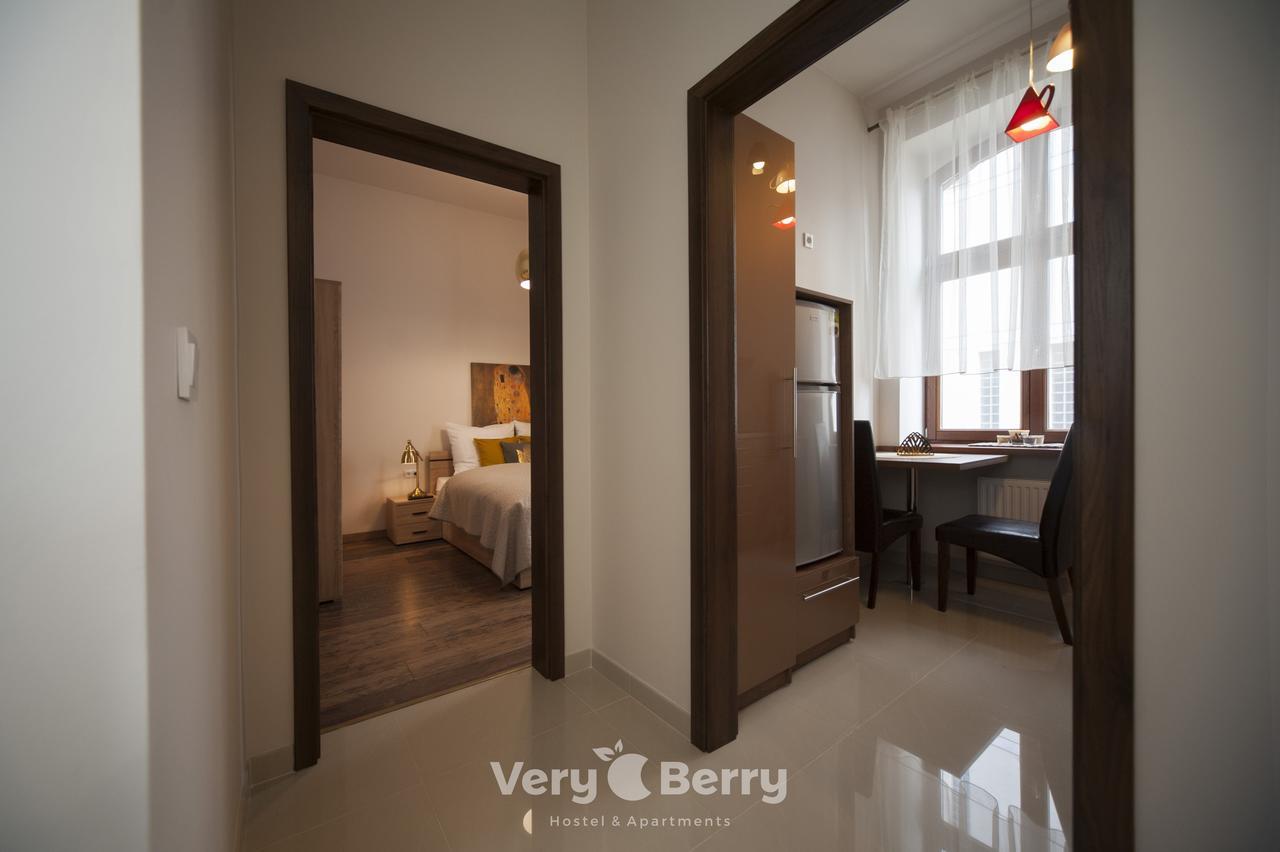 Przestronny Apartament Very Berry W Poznaniu Z Dwiema Sypialniami By Noclegi Renters Dış mekan fotoğraf