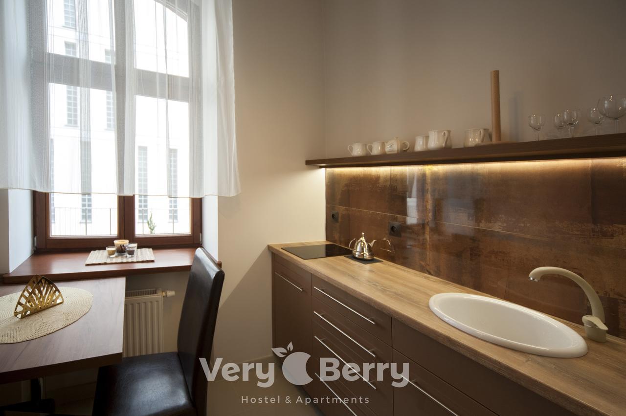 Przestronny Apartament Very Berry W Poznaniu Z Dwiema Sypialniami By Noclegi Renters Dış mekan fotoğraf