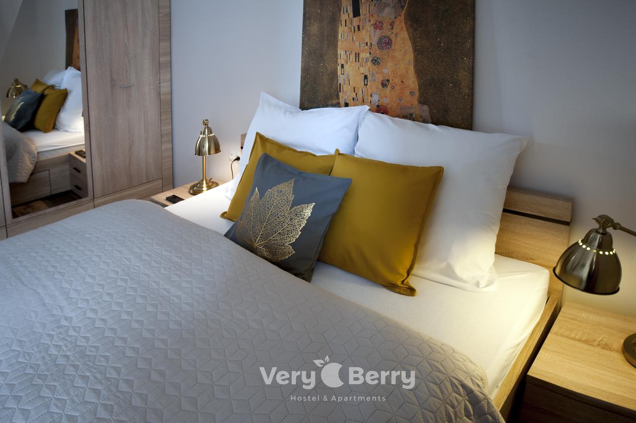 Przestronny Apartament Very Berry W Poznaniu Z Dwiema Sypialniami By Noclegi Renters Dış mekan fotoğraf